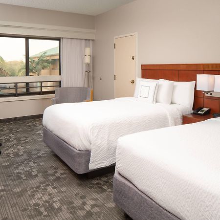 Sonesta Select Miami Lakes Bagian luar foto