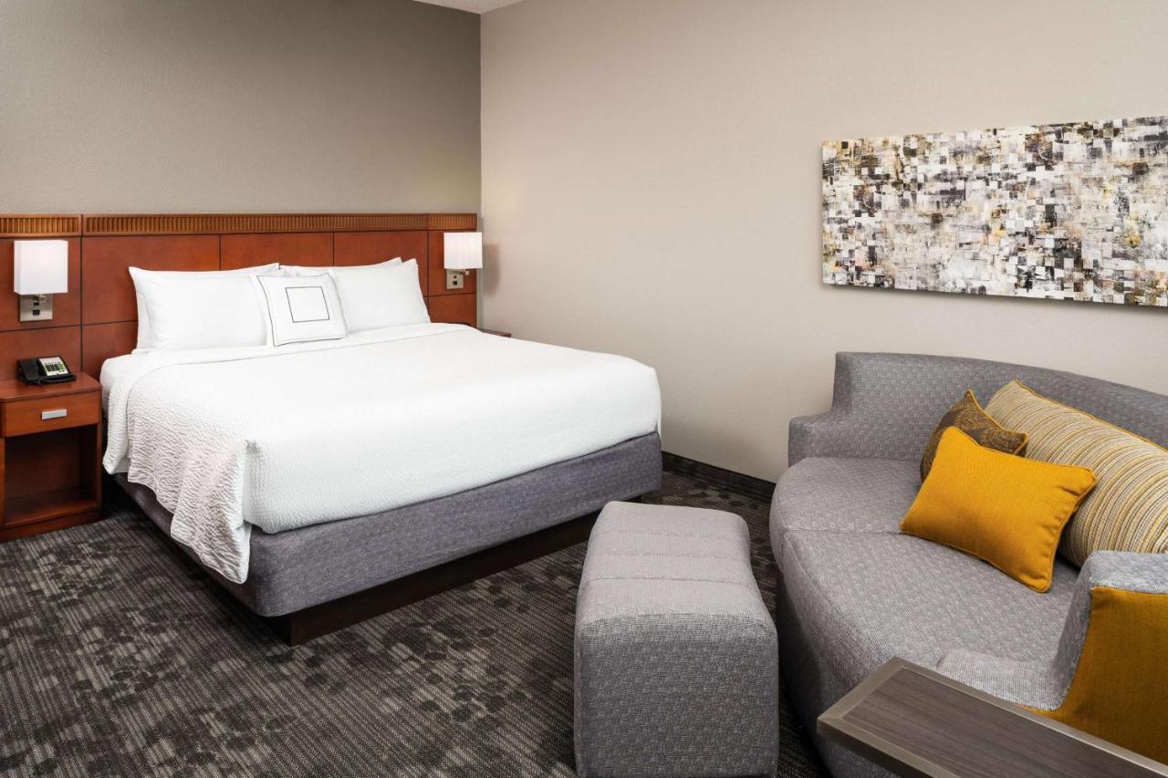 Sonesta Select Miami Lakes Bagian luar foto