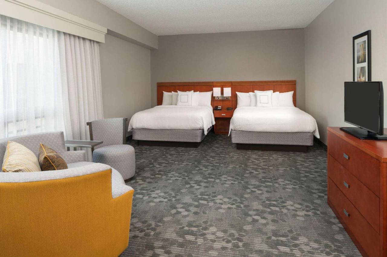 Sonesta Select Miami Lakes Bagian luar foto